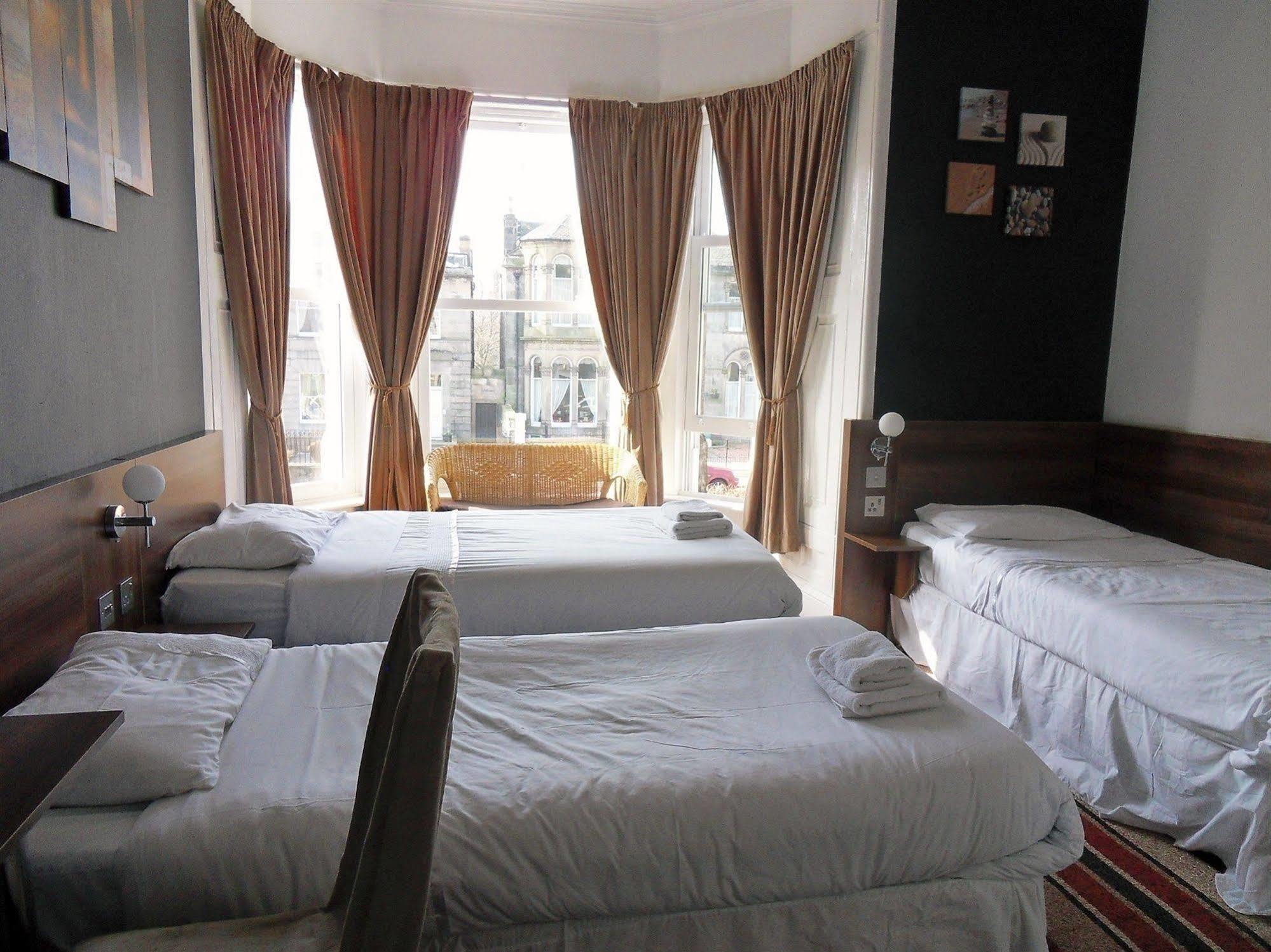 Bed & Breakfast Cherry Blossom 3*